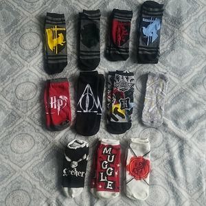 Pick 5 Harry Potter sock bundle